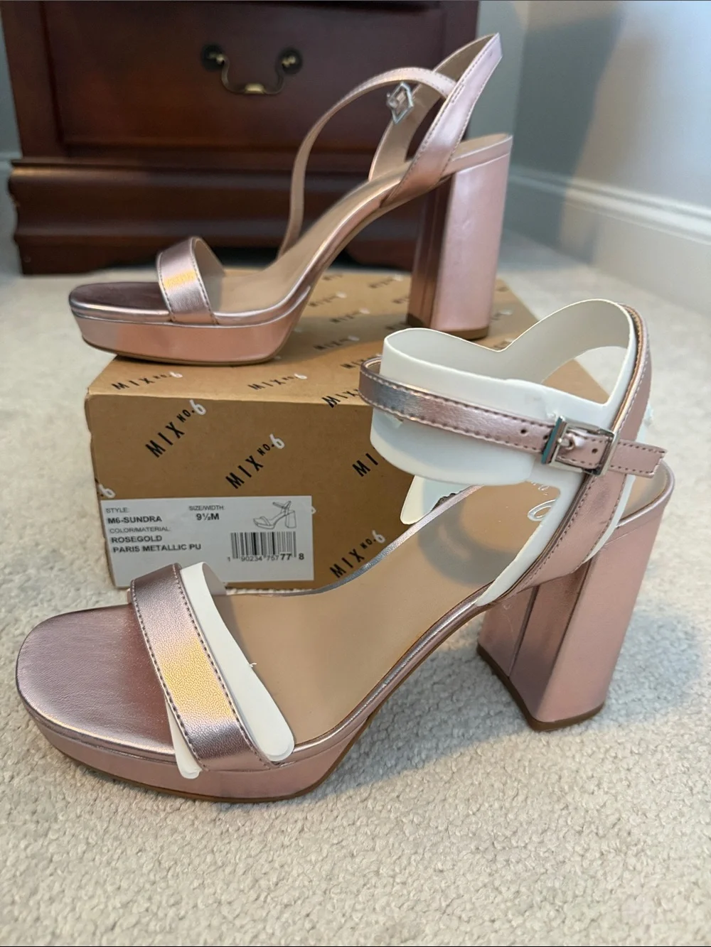 NWT Mix No.6 9.5 rose gold platform sandals